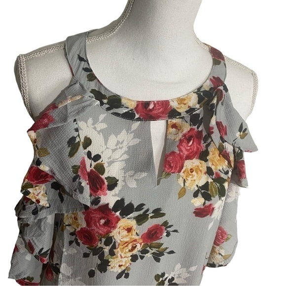 UMGEE Blue Floral Round Neck Tank Style Blouse - Picture 3 of 6